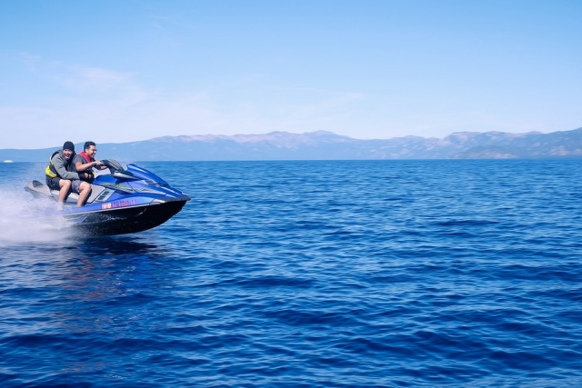 jet ski de dois lugares 
