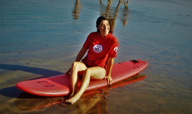 Surfista feliz