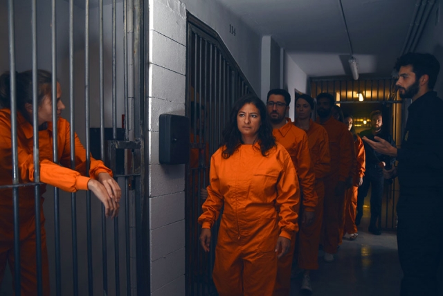  Prison escape game 