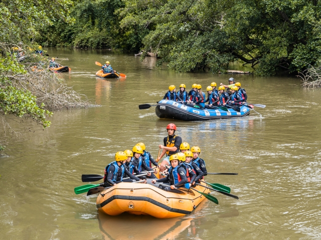  Rafting 