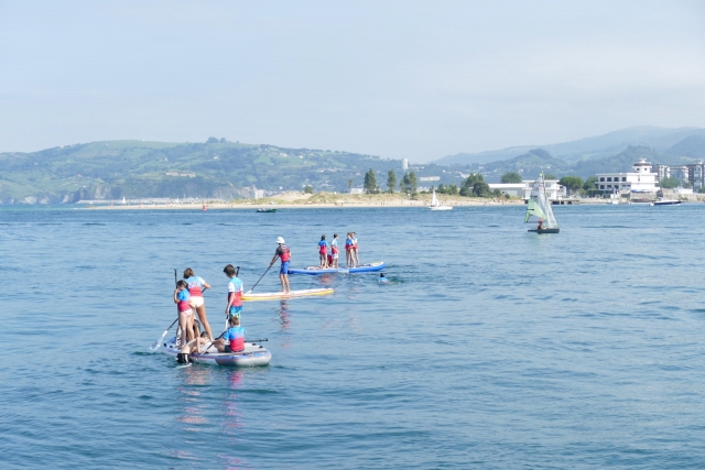  I nostri ragazzi che fanno paddle surf