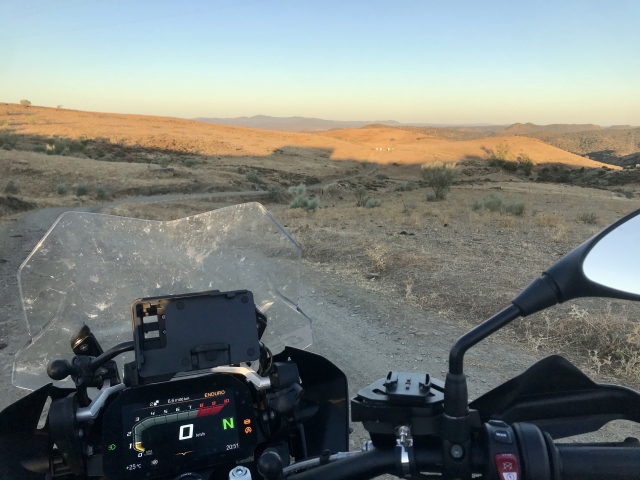  Escursione in moto 