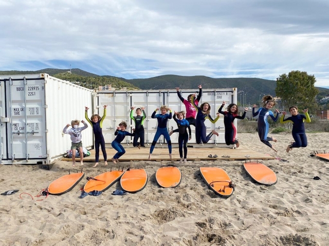 Nuestros alumnos de surf
