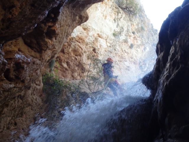  descent in Otonel 