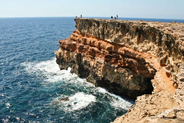  Klippe auf Formentera 
