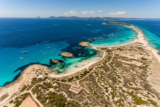  Die Insel aus der Luft 