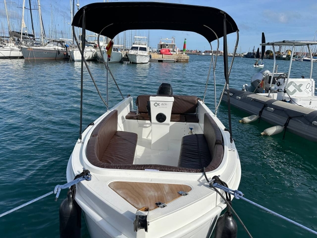 Profitez de notre bateau sur la côte valencienne 