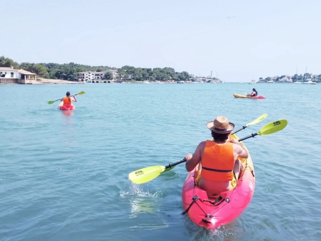 Disfrutando de los kayaks