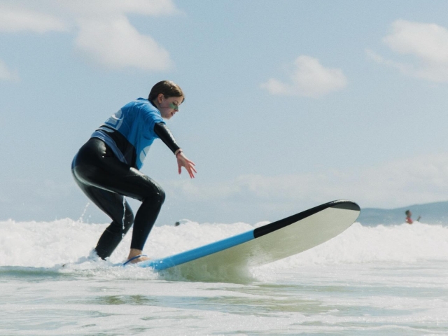  Surf table rental in Carballo