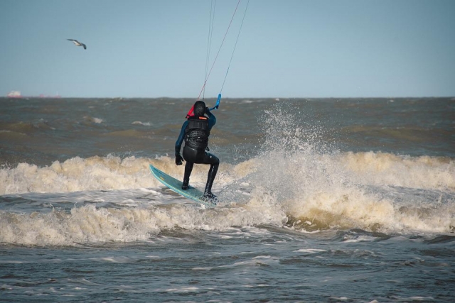 Kitesurf en la playa