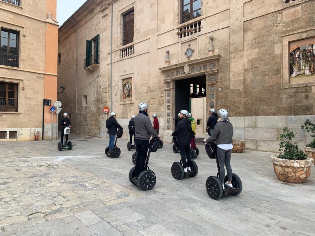  Ride with friends on a segway 