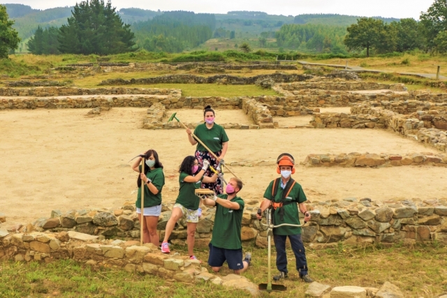  Activities in the camp 