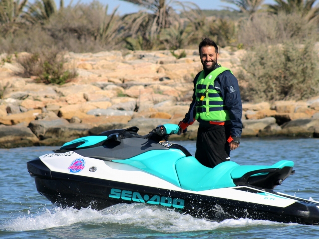 Disfruta de la moto de agua