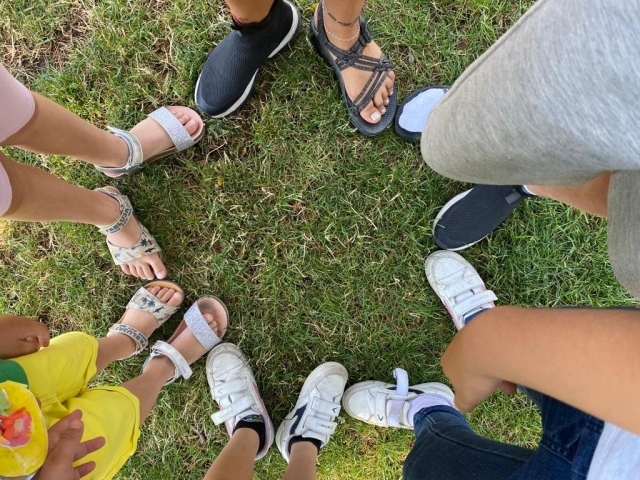 Mismatch shoe circle