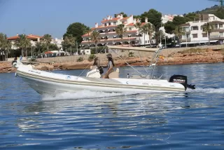Passeio de barco privado de 4 horas por Peníscola
