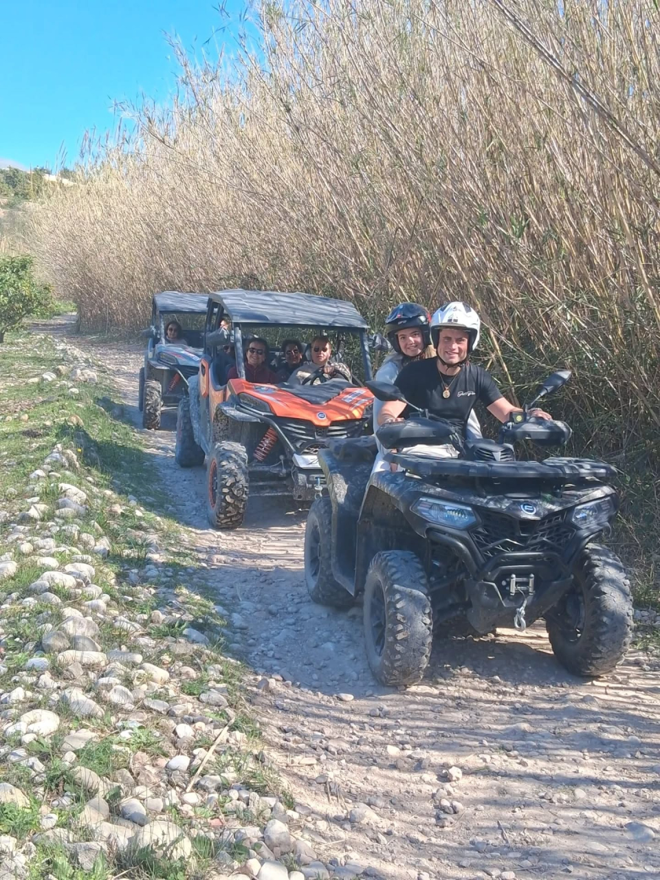  Pilote um quadriciclo por Alicante 