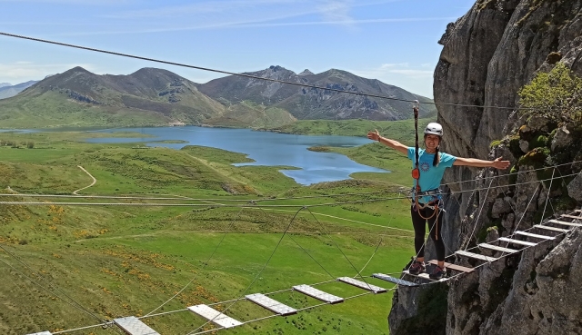 Feliz en la via ferrata