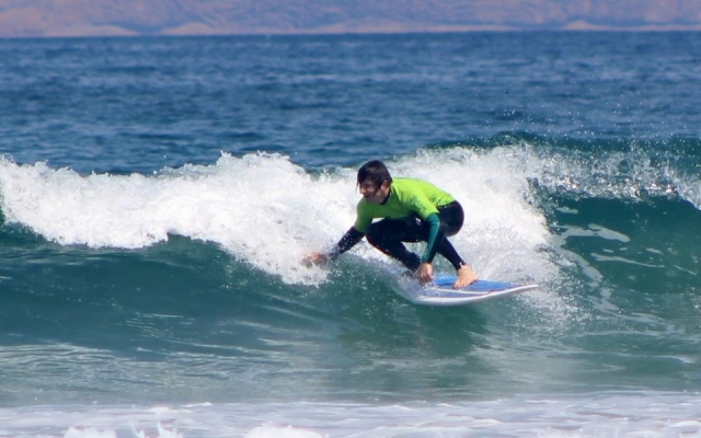  Don't miss out on learning to handle the surfboard 