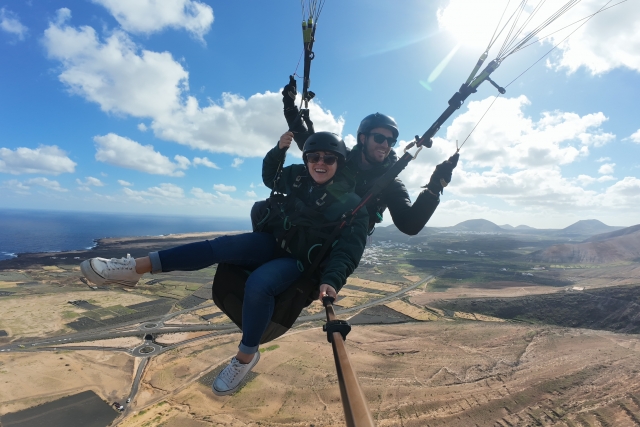Volar en parapente en Lanzarote