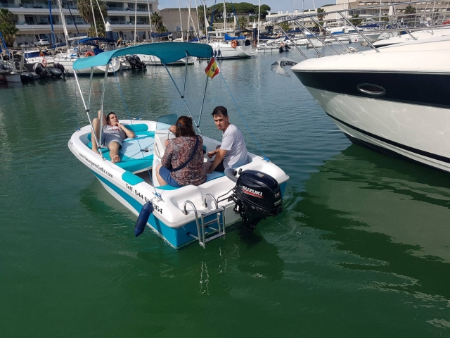  Saindo das proximidades de Puerto Sherry