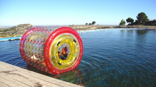  Inflatable roller 