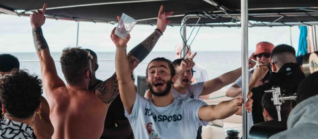 As pessoas se divertem 