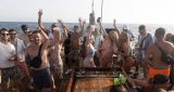 Party Boat VIP con Barra Libre en Costa Adeje 3h