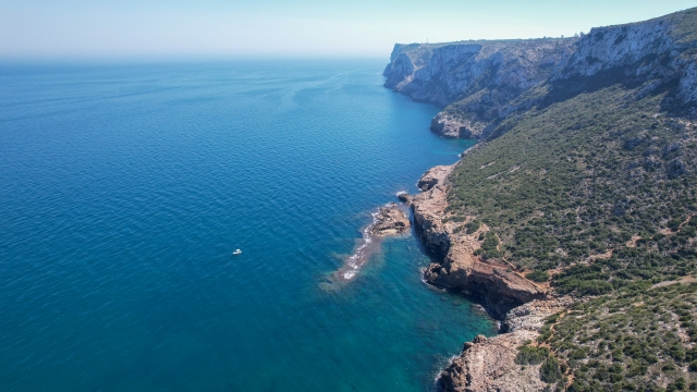 Explore a Costa Blanca 