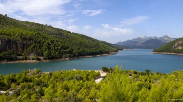Presa de El tranco