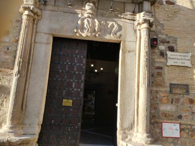 La entrada principal al Museo López Villaseñor