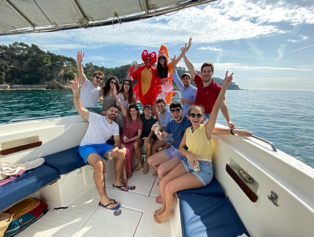 Disfrutando de la despedida de soltero 