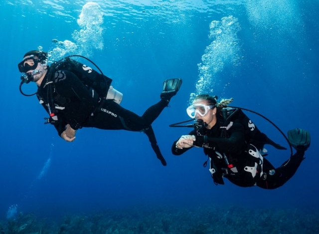 Bautizo de buceo en mar