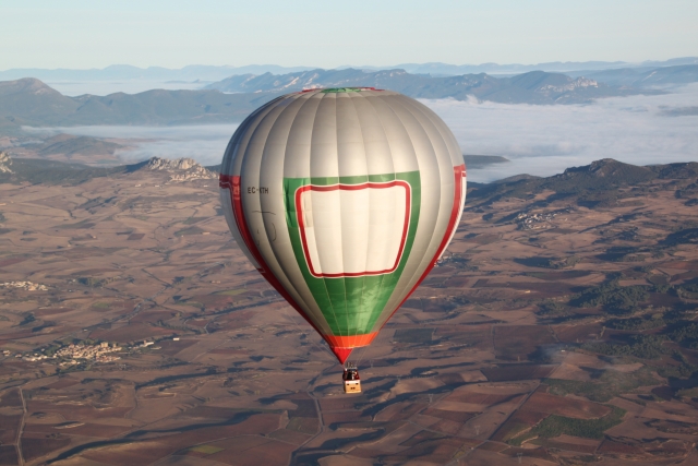  Volo in mongolfiera sui paesaggi di Alava 