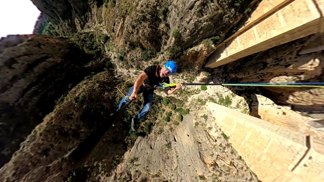  Bungee jumping a Mascarat 