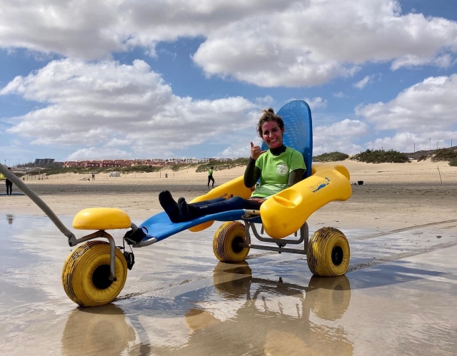 Ven y surfea