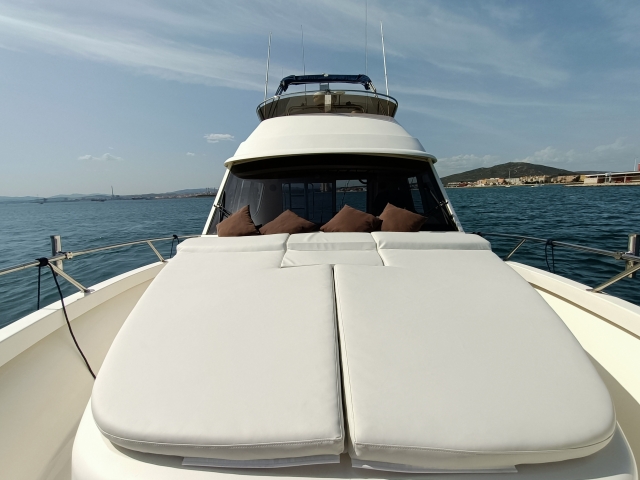 Relaxation area of the boat 