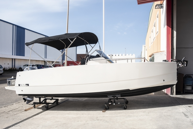  Suba a bordo do nosso barco 