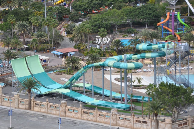  Ingresso ad Aqualand 