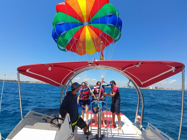 Flight in Parasailing in Torrevieja