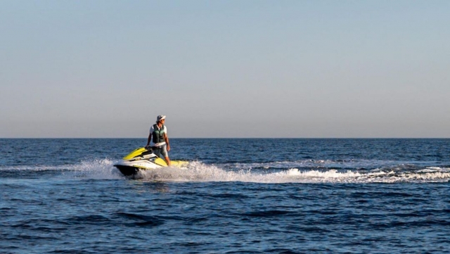 Mit dem Jetski das Mittelmeer bereisen 