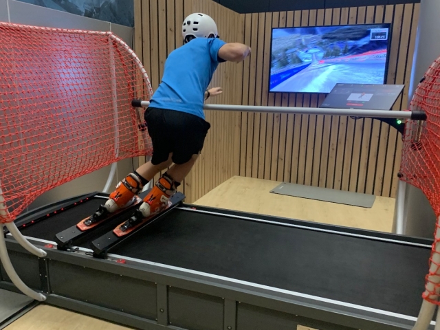  Testen Sie unseren Simulator 
