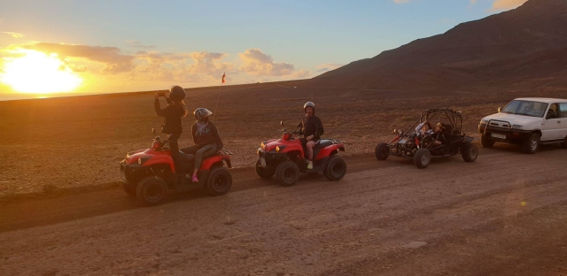  Tramonto durante l'escursione in quad 
