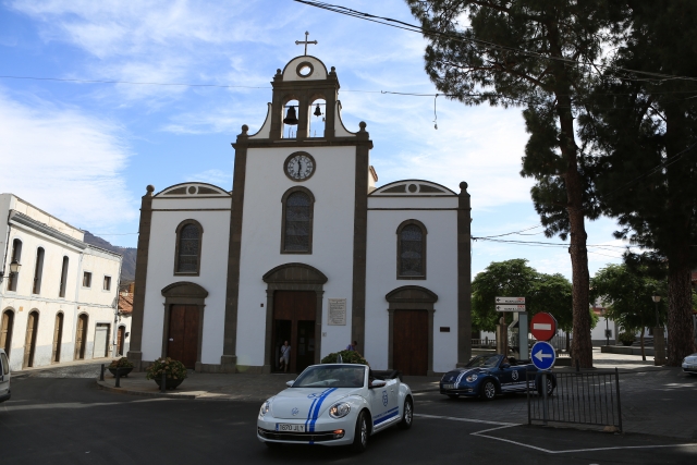  Con un maggiolino in una cittadina delle Canarie 
