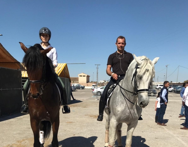  Take a horseback riding route in Cartagena 