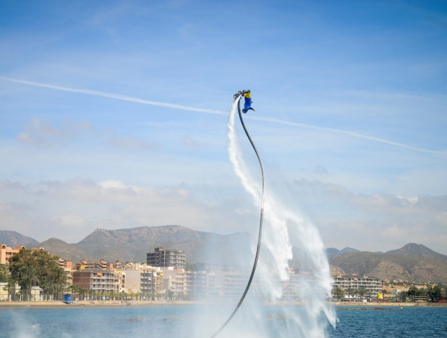 A toda potencia con el flyboard