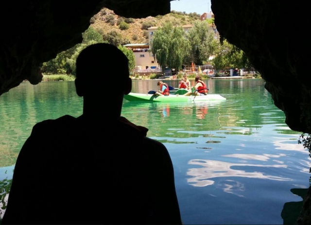  Dans les grottes des lagunes de Ruidera 