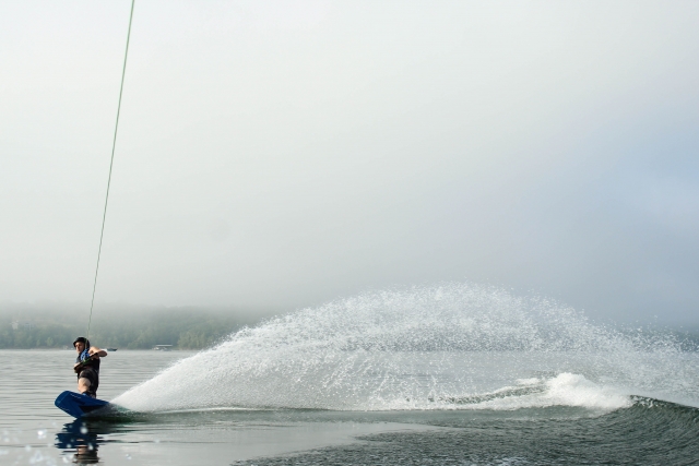 Clase de wakeboard en Pals