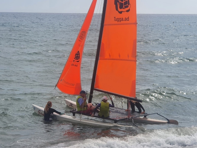  Lernen Sie, mit einem Segelboot zu navigieren