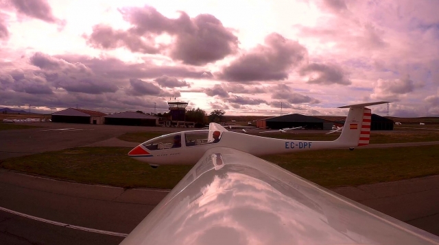 Voo de planador pela Serra de Guadarrama, 30min