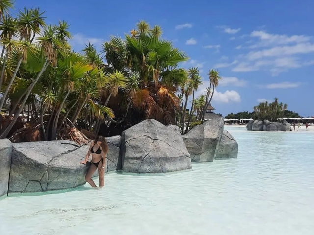 Playa artificial del Siam Park